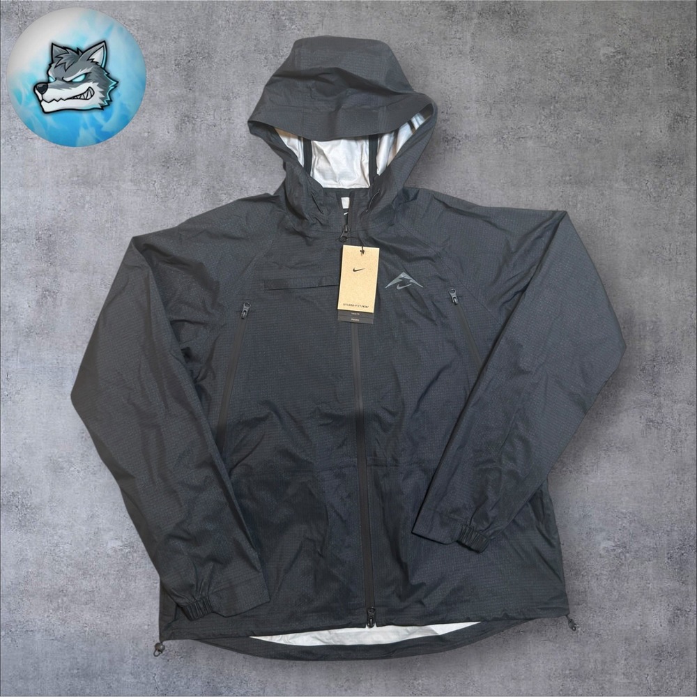 Nike Trail Storm-FIT ADV Running Jacket Black Women's Size Medium FV6406-010
